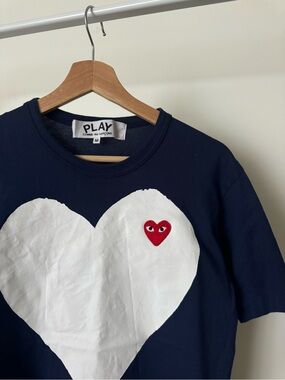 Comme des Garçons PLAY Big Heart T-Shirt Navy Red Heart